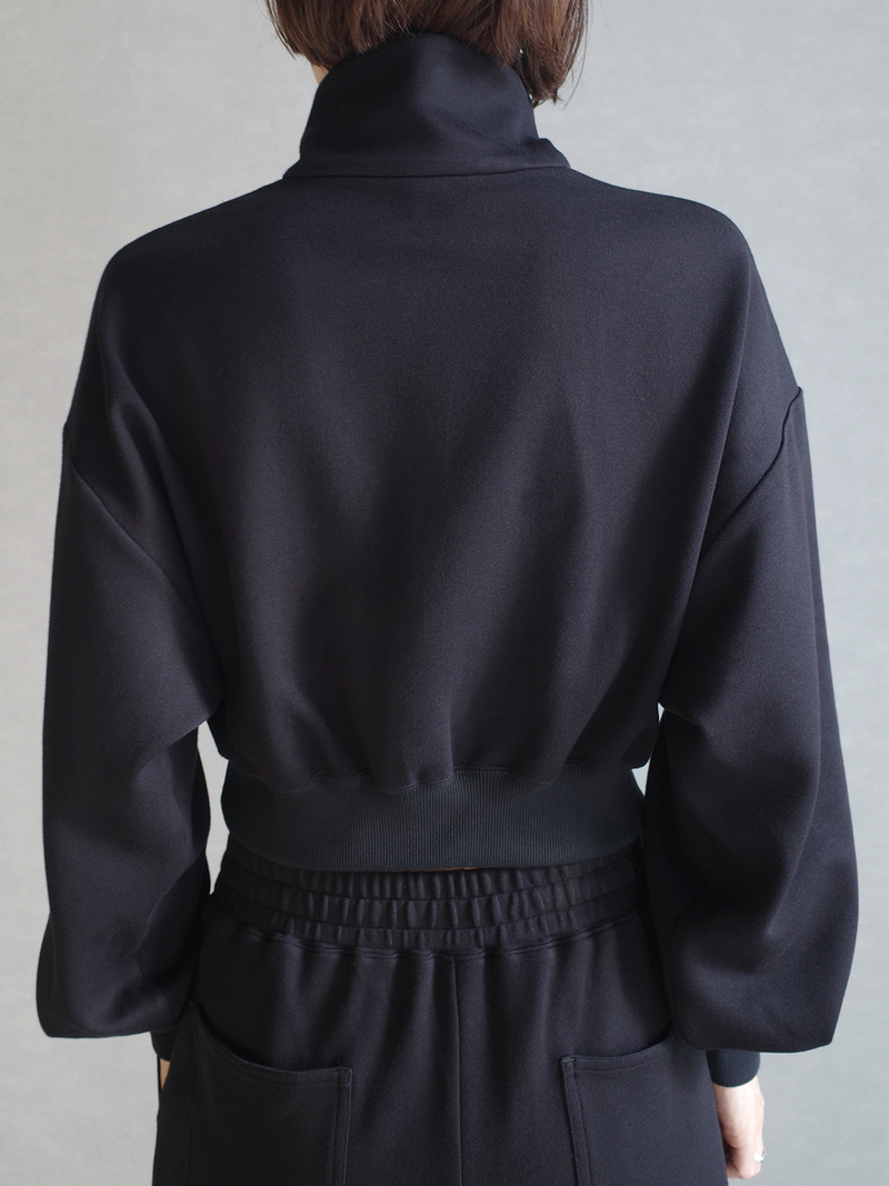 HALF ZIP TOP