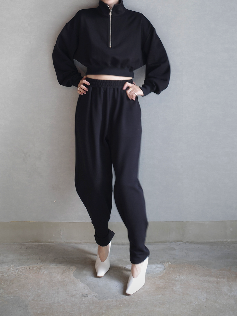 HALF ZIP TOP